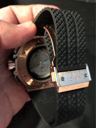 Reloj Hublot Negro y Dorado