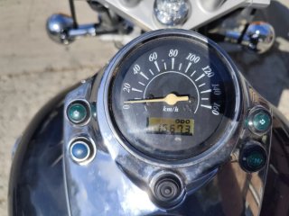 Suzuki VL250 Intruder Negra