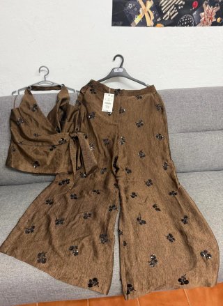 Conjunto blusa XL y Pantalón L