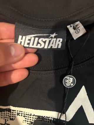 Long sleeve Hellstar nera con design bianco