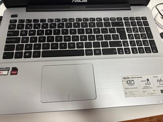 Portátil ASUS Negro