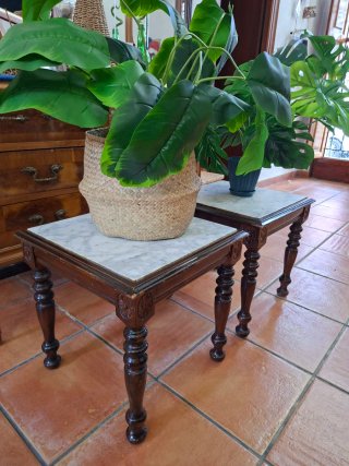 Mesitas auxiliares vintage madera y mármol