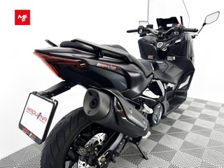 YAMAHA T-MAX TECH MAX 2024 26585 kms.