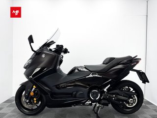 YAMAHA T-MAX TECH MAX 2024 26585 kms.