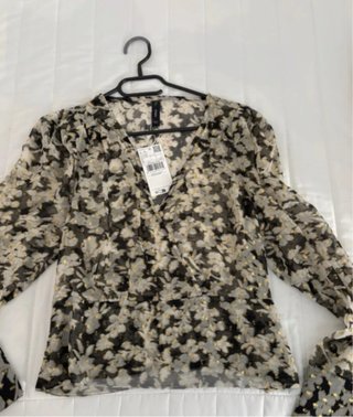 Blusa transparente a estrenar