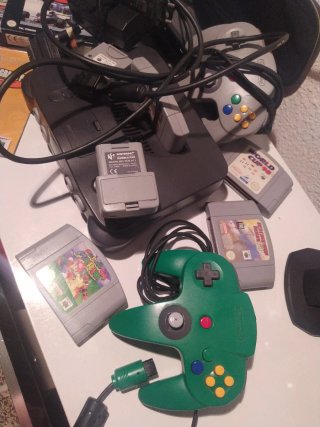 Pack Premium Nintendo 64 + 2 mandos + 5 juegos