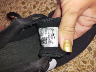 Zapatillas Nike Negras y Blancas Talla S