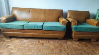 Sillón vintage skay marrón cojín verde