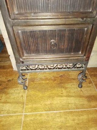 Mueble Antiguo para CDs
