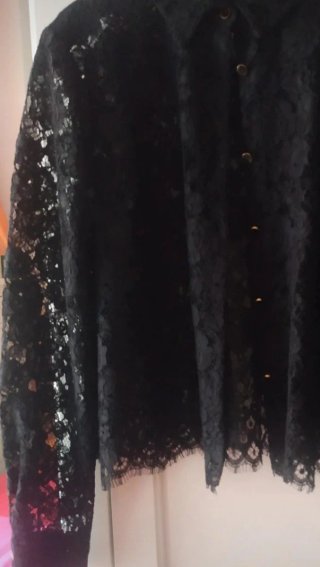 Blusa Zara Encaje  negra ,T- L