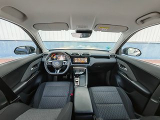 MG ZS Hybrid Standard