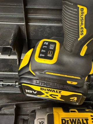 Kit Taladro y Atornillador DeWalt 18V