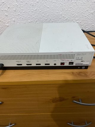 Xbox One S Blanca
