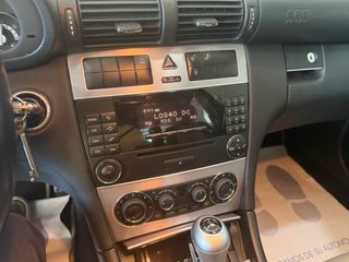 Mercedes-Benz clase C220 CSI