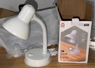 Lámpara flexo de mesa Basic blanca