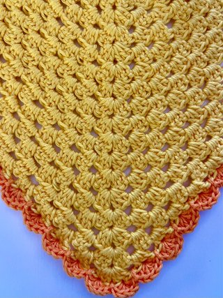 Bandana crochet hecha a mano