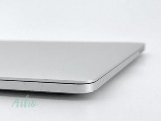 MacBook Pro 15" (2018) Intel Core i7 2.2GHz 6 núcleos - SSD 512GB - RAM 16GB - Plata