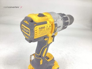 taladro a bateria dewalt dcd996