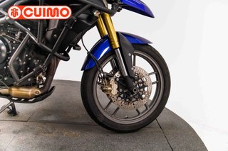 TRIUMPH TIGER 800