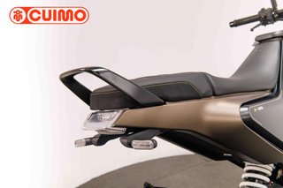 HUSQVARNA SVARTPILEN 125