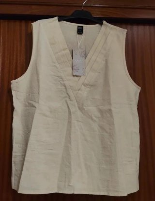 EMERY ROSE Top sin mangas talla M