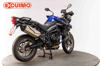 TRIUMPH TIGER 800