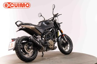 HUSQVARNA SVARTPILEN 125