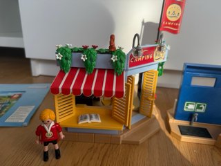 Playmobil Camping Tienda y Figuras