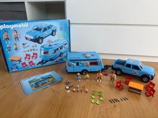 Playmobil caravana y coche familiar
