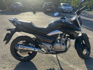 Suzuki Inazuma GW250 Naked