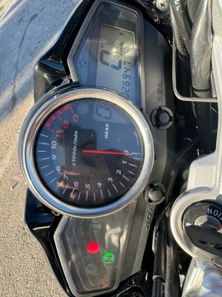 Suzuki Inazuma GW250 Naked