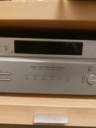 Home Cinema amplificador Sony con altavoces