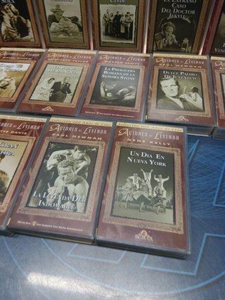 25 cintas, películas VHS. actores de leyenda