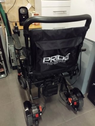 Silla minusválidos eléctrica