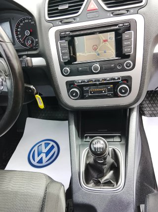 Volkswagen Eos 2012
