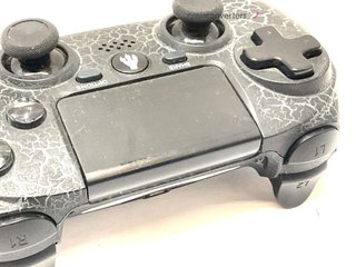 mando ps4 t-rex indep007