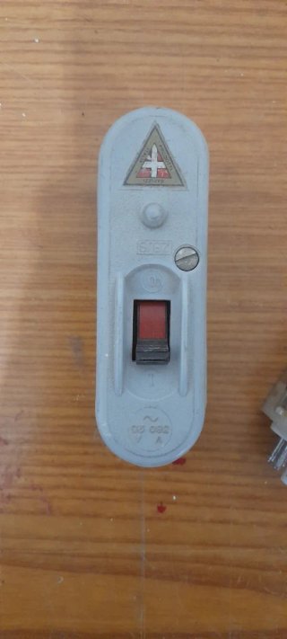 Materiale elettrico sfuso