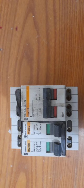 Materiale elettrico sfuso