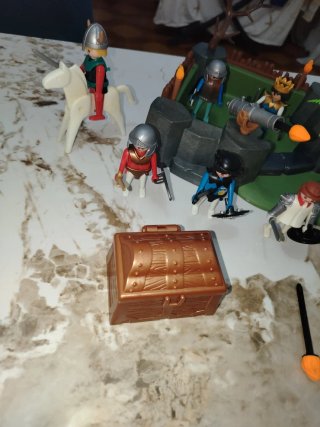 Playmobil Castello con Cavalieri e Tesoro