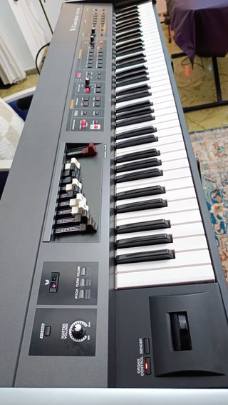 Roland Combo VR-700 Piano - Órgano - Sintetizador