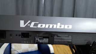 Roland Combo VR-700 Piano - Órgano - Sintetizador