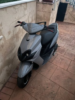 Yamaha Jog RR