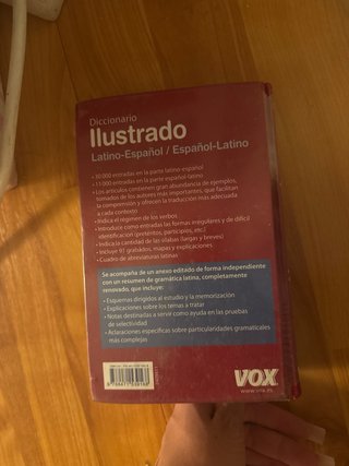 Diccionario Ilustrado Latín. Latino-Español/ Es...