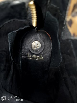 Botines de tacón con estampado de leopardo