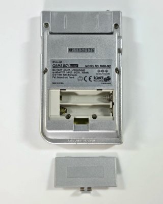 Game Boy Pocket di Nintendo in argento