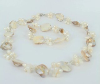 Set gargantilla y pulsera madreperlas y perlas rio