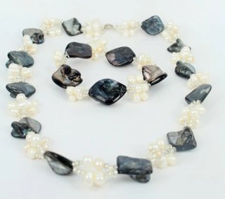 Set gargantilla y pulsera madreperlas y perlas rio