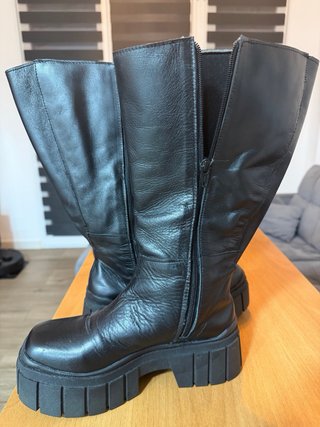 Botas altas negras con plataforma