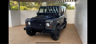 Land Rover Defender 2009