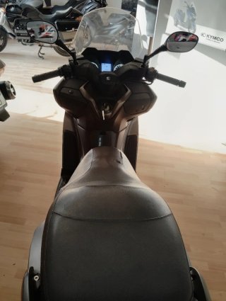 Kymco Grand Dink 125cc Maxi Scooter Plata
